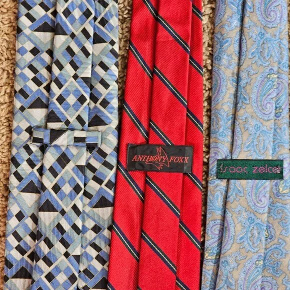 Lot of 8 Men 100% Silk Neckties Mixed Patterns Anthony Foxx Cellini Liz K + more - Picture 3 of 9